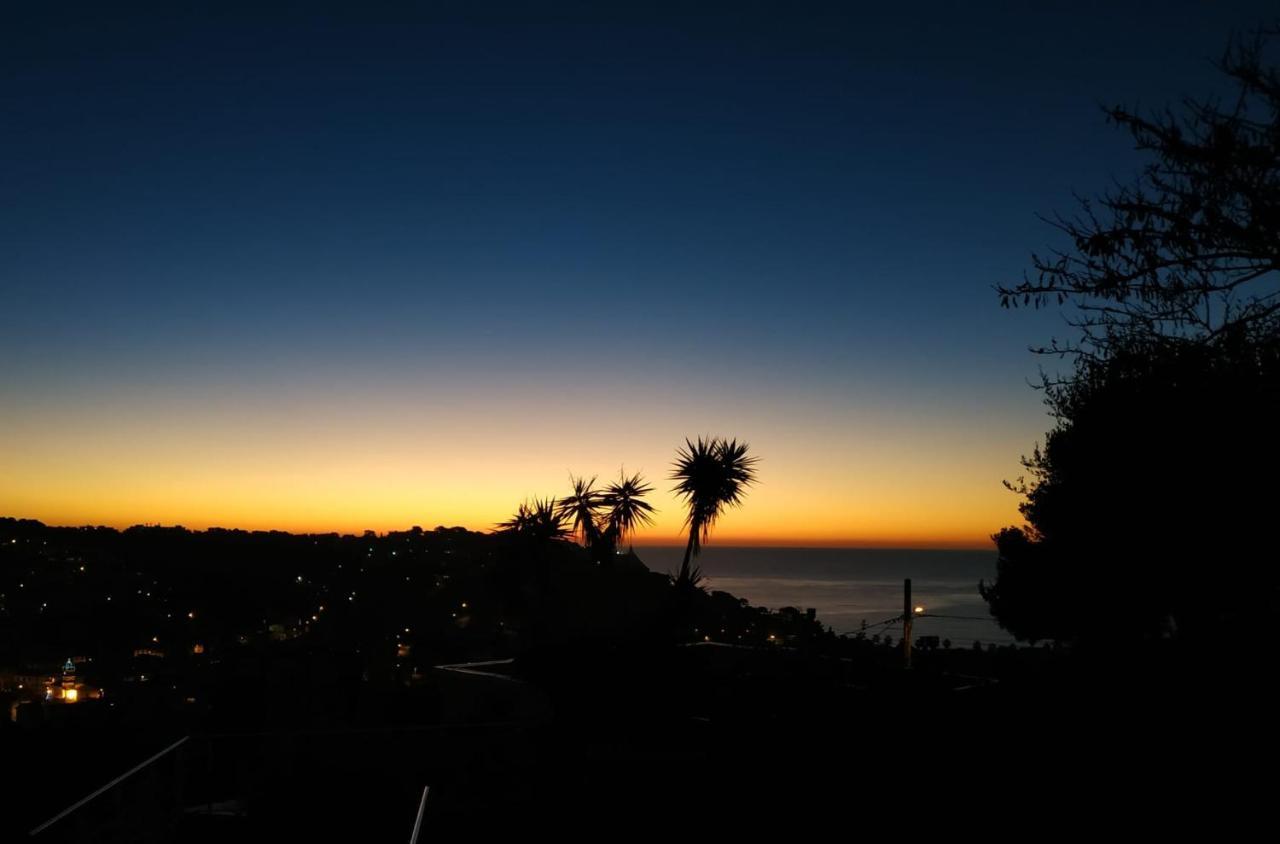 Virage 9 3/4 Villa Saint-Mandrier-sur-Mer Luaran gambar